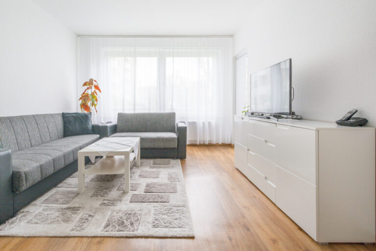 2-room Apartment in Laatzen – 1.6 km to the Hannover Exhibition Grounds
